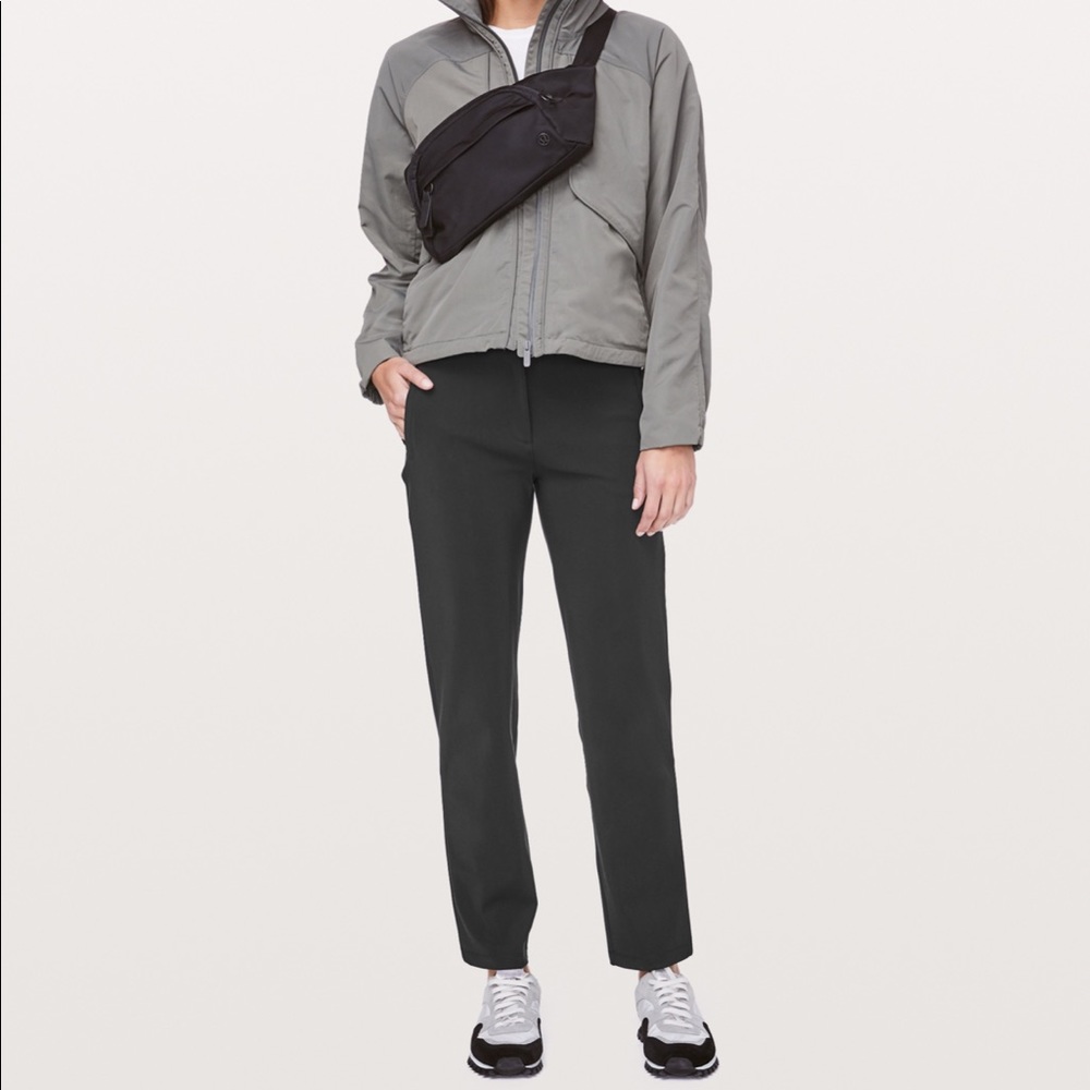Lululemon On The Move Pant size 4
